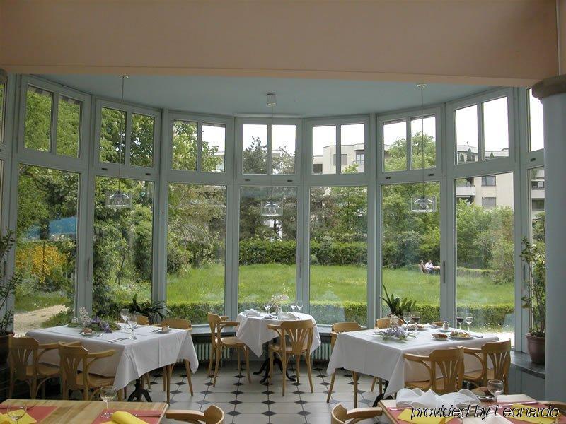 Odelya Hotel & Naturgarten Basel City Restaurant photo